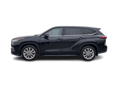 2022 Toyota Highlander in Calgary, Alberta