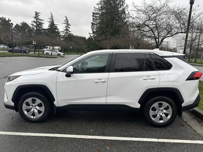 Toyota RAV4  2025 à Calgary, Alberta