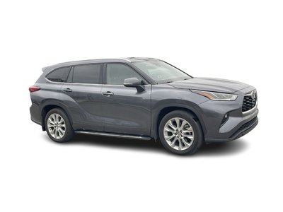 2021 Toyota Highlander in Calgary, Alberta