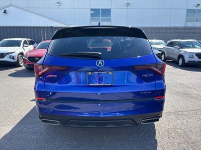 Acura MDX  2022 à Calgary, Alberta