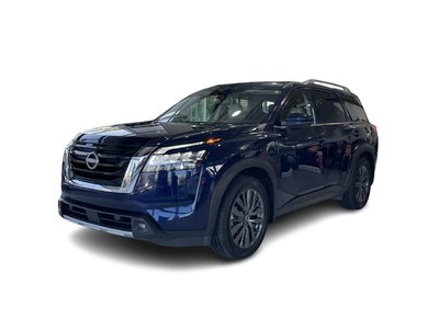 2022 Nissan Pathfinder in Calgary, Alberta