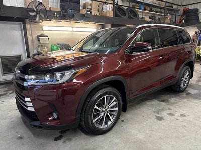 Toyota Highlander  2019 à Calgary, Alberta