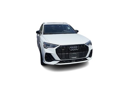 Audi Q3  2024 à North Vancouver, Colombie-Britannique