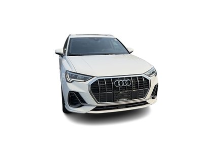 Audi Q3  2024 à North Vancouver, Colombie-Britannique