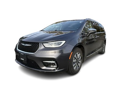 Chrysler Pacifica Hybrid  2021 à North Vancouver, Colombie-Britannique