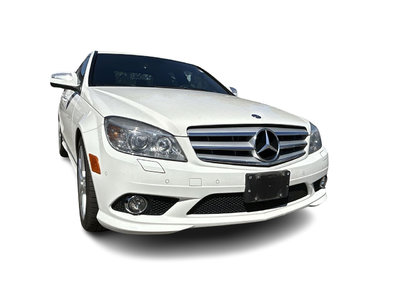Mercedes-Benz C-Class  2009 à North Vancouver, Colombie-Britannique