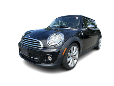 MINI Cooper Hardtop  2013 à North Vancouver, Colombie-Britannique
