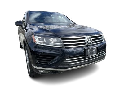 2017 Volkswagen Touareg in North Vancouver, British Columbia