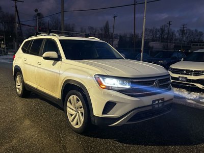 2021 Volkswagen Atlas Highline 3.6L 4MOTION Just Arrived! Local, One Owner, AWD