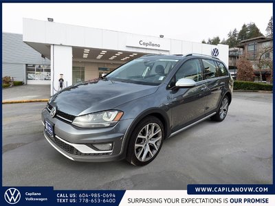 2017 Volkswagen GOLF ALLTRACK 4MOTION AWD Rare Vehicle! Local, One Owner, Well-Maintained