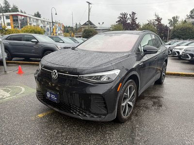 2024 Volkswagen ID.4 Pro AWD | Heat Pump & Panoramic Sunroof Just Arrived! Local, One Owner, No Accidents