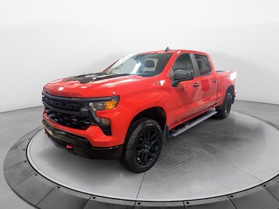 Chevrolet Silverado 1500 Custom Trail Boss 2024 V8