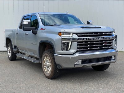 2022 Chevrolet Silverado 3500HD LTZ | Diesel | SunRoof | HD Cam | Warranty to 2027 Clean CarFax | Local One Owner