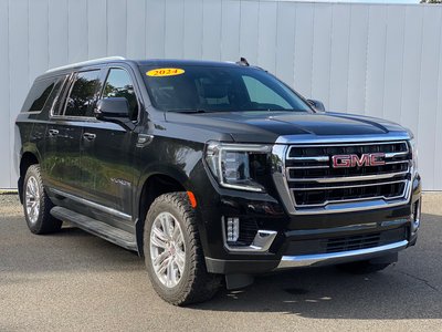 2024 GMC Yukon XL SLT | Leather | Roof | 360°Cam | Warranty to 2029 Clean CarFax | Dealer Serviced | Local Vehicle