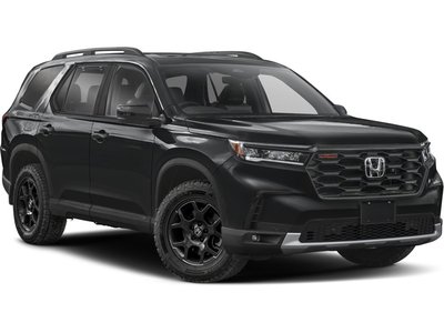 2025 Honda Pilot TrailSport | Leather | Sunroof | Warranty to 2029 One Owner | Dealer Maintained