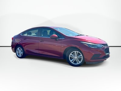 2017 Chevrolet Cruze LT | Roof | Nav | Bluetooth | HtdSeat | Keyless Clean Carfax | Local Trade