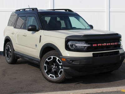 2024 Ford BRONCO SPORT Outer Banks | Leather | Nav | Warranty to 2029 Clean CarFax | Dealer Serviced | Local One-Owner