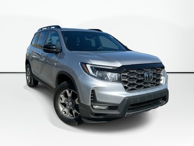 2023 Honda Passport TrailSport | Lthr | Roof | Nav |  Warranty to 2028 Clean Carfax | Well Maintained