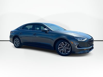 2023 Hyundai Sonata Preferred | Htd Whl | Keyless | Bluetooth | Cruise Clean Carfax | Local One Owner