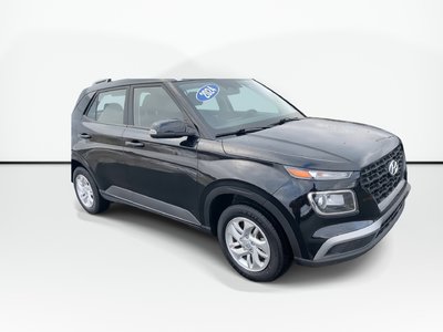 2024 Hyundai Venue Preferred | Cam | HtdSeats | Warranty to 2029 Clean Carfax | Well Maintained