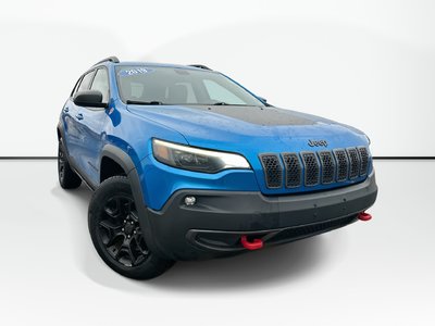 2019 Jeep Cherokee Trailhawk | Cam | HtdSeats | Lthr | Bluetooth | AC Well Maintained | Local Trade