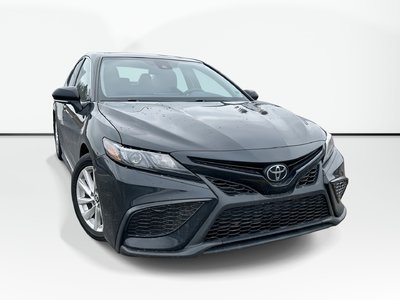 2023 Toyota Camry SE | HtdSeats | Cam | Warranty to 2028 Well Maintained