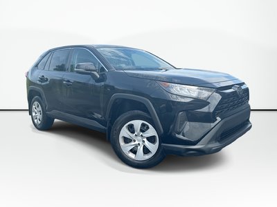 2022 Toyota RAV4 LE | AWD | Alloy | LED | HtdSts | AC | Bluetooth Clean Carfax | One Owner