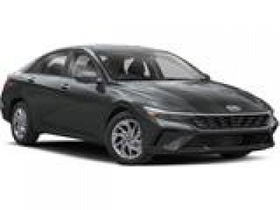 2024 Hyundai Elantra Preferred | Tech Package | Roof | Nav | Cam