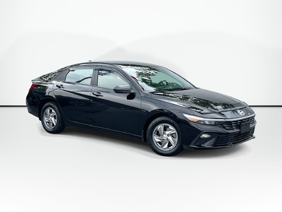 2024 Hyundai Elantra Essential | USB | Heated Seats | Warranty to 2029 Clean Carfax | Local Trade