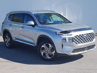 2022 Hyundai Santa Fe Preferred | HtdSeats | Cam | Bluetooth | USB Local Trade | Low KM
