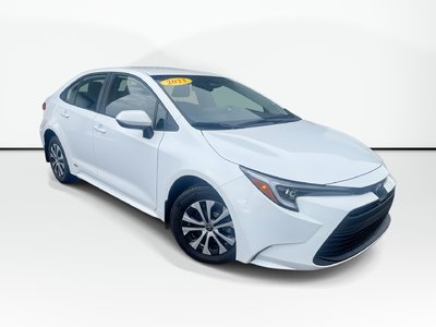 2023 Toyota Corolla LE | HEV | Cam | HtdWheel | Cruise | Pwr Windows Clean Carfax | Low Km