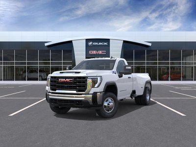 GMC Sierra 3500 HD PRO DRW 2026