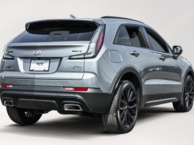 Cadillac XT4  2023 à Dollard-des-Ormeaux, Québec