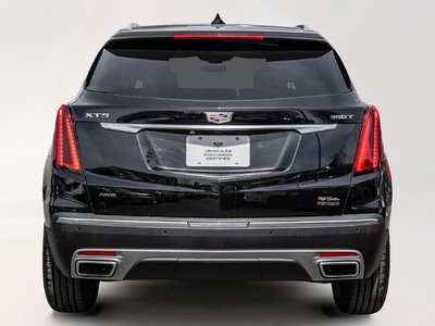 2021 Cadillac XT5 in Dollard-des-Ormeaux, Quebec