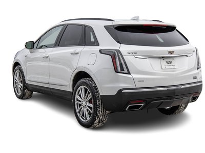 2022 Cadillac XT5 in Dollard-des-Ormeaux, Quebec