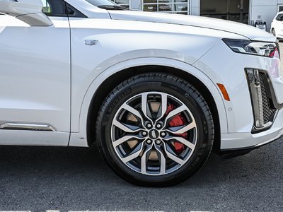 2024 Cadillac XT6 in Dollard-des-Ormeaux, Quebec