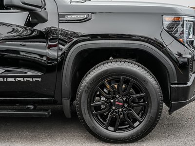 2025 GMC Sierra 1500 in Montreal, Quebec