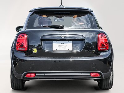 2024 MINI 3 Door in Dollard-des-Ormeaux, Quebec