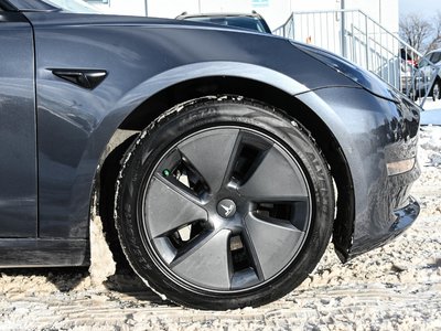 2022 Tesla Model 3 in Dollard-des-Ormeaux, Quebec