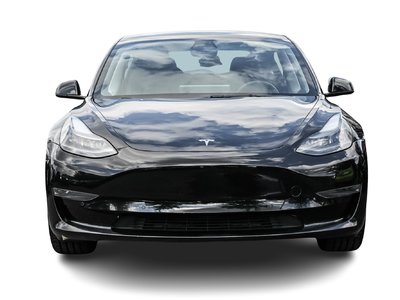 2022 Tesla Model 3 in Montreal, Quebec