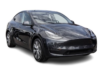 2024 Tesla Model Y in Dollard-des-Ormeaux, Quebec