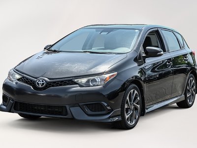 Toyota Corolla iM  2017 à Dollard-des-Ormeaux, Québec