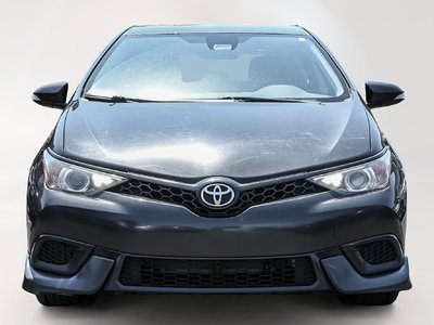 Toyota Corolla iM  2017 à Dollard-des-Ormeaux, Québec