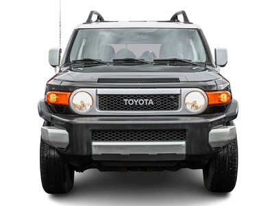 2011 Toyota FJ Cruiser in Montreal, Quebec
