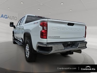 2025 Chevrolet Silverado 3500HD LT — photo 4