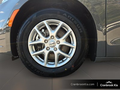 2023 Chrysler Pacifica Touring-L — photo 7
