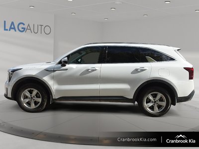 2024 Kia Sorento LX — photo 5