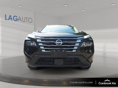 2025 Nissan Rogue SV — photo 2