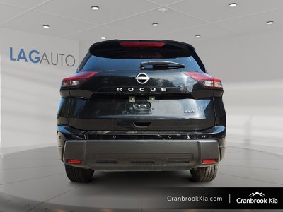 2025 Nissan Rogue SV — photo 3