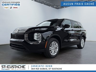 Mitsubishi Outlander ES | S-AWC | ATTACHE-REMORQUE | 7 PASSAGERS 2023 1 PROPRIÉTAIRE - JAMAIS ACCIDENTÉ